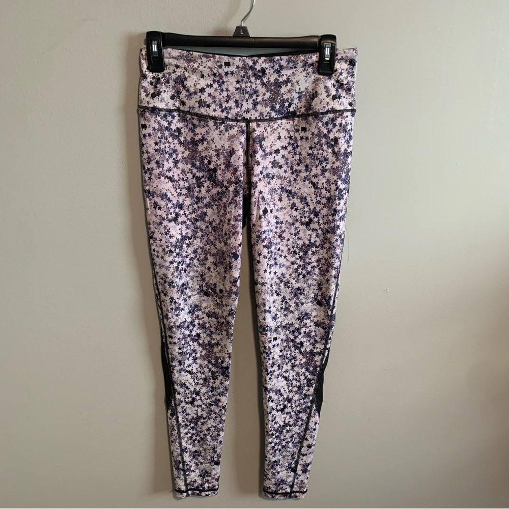 Victoria’s Secret Sport Knockout Compression Yoga Le